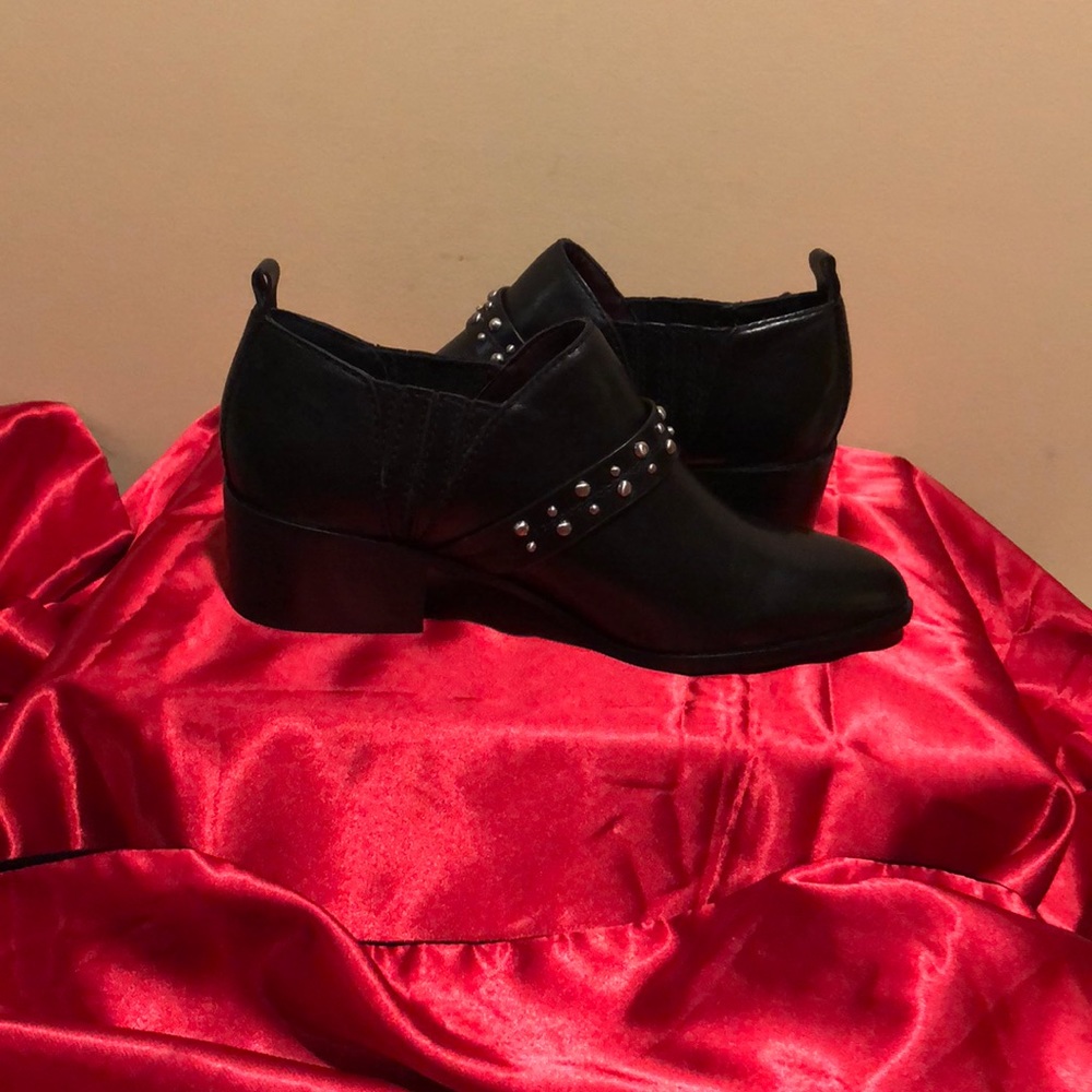 Bootie - Picture 5 of 6